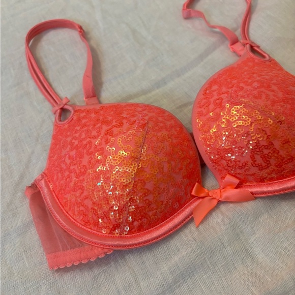Victoria's Secret sequin push up bra 32B - Picture 2 of 5